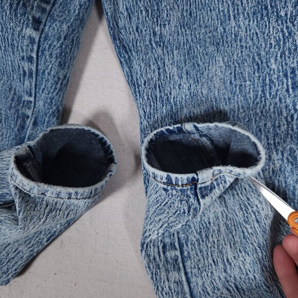Vintage Sasson Acid Washed Blue Jeans Womens Size 9 Tapered Denim Pants FLAW - Picture 13 of 16